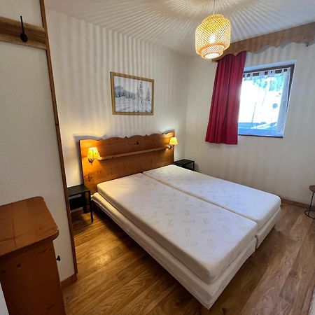 Charmant Appartement Confortable Pour 6 Personnes 40M2 Pied Pistes, Piscine, Wifi, Parking Chamrousse Luaran gambar
