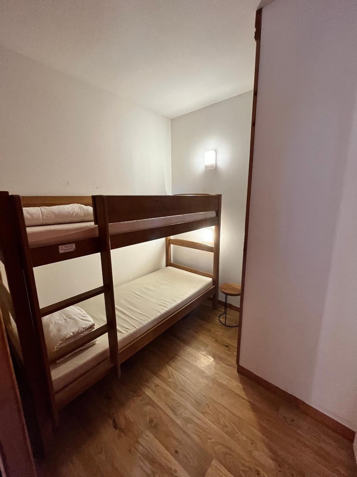 Charmant Appartement Confortable Pour 6 Personnes 40M2 Pied Pistes, Piscine, Wifi, Parking Chamrousse Luaran gambar